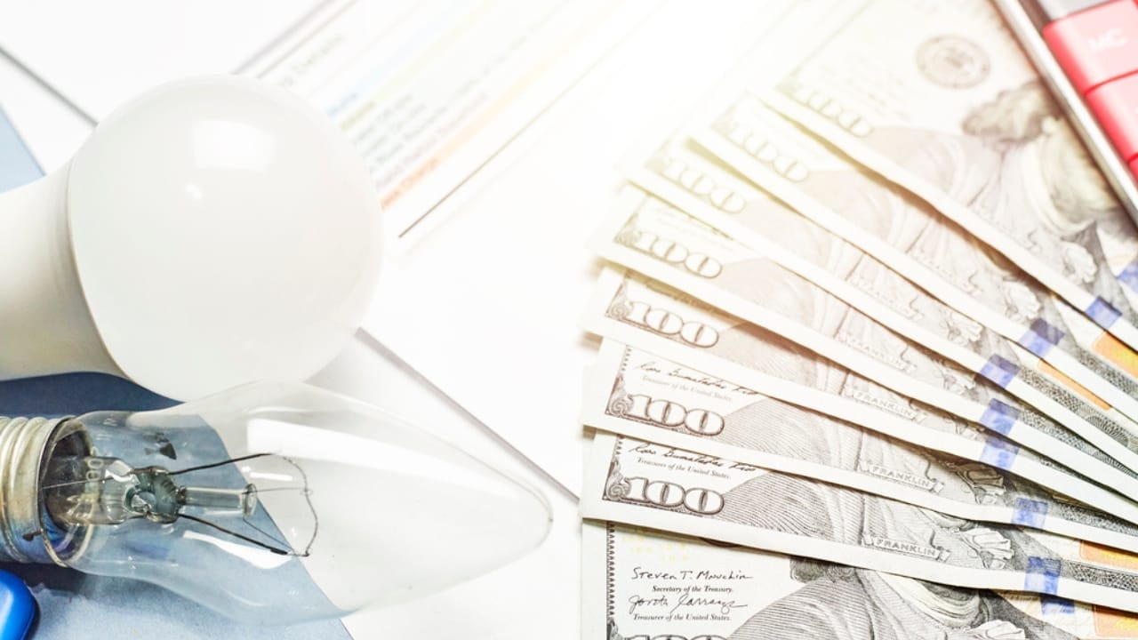 25 Questions Every Homebuyer Should Ask Their Realtor 22 25 Questions Every Homebuyer Should Ask Their Realtor - utility cost dp455954350