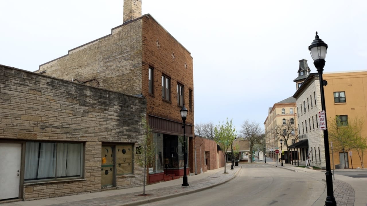 25 Affordable Small Towns You'll Love for Retirement 7 25 Affordable Small Towns You'll Love for Retirement - waukesha ss2465314021