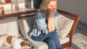 When Your Dog Dies at Home: 10 Steps Every Owner Should Know 1 When Your Dog Dies at Home: 10 Steps Every Owner Should Know - woman dog sad ss2175524541 degm