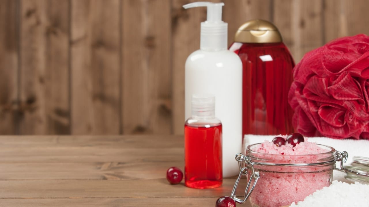 Forget Chemical Sprays: Why Epsom Salt Potpourri is the New Go-To for Fresh Homes 8 Forget Chemical Sprays: Why Epsom Salt Potpourri is the New Go-To for Fresh Homes - Epsom Salt bath ss712850011