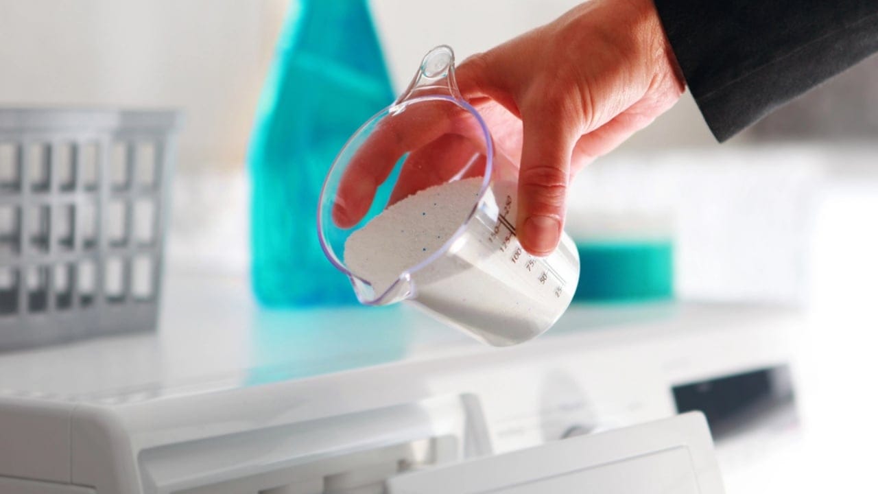 14 Natural Homemade Cleaners You Can Trust for a Chemical-Free Clean 12 14 Natural Homemade Cleaners You Can Trust for a Chemical-Free Clean - Laundry Detergent dp172513138