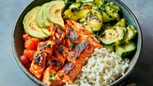 Why This Super Simple Salmon Bowl Recipe Should Be Your Go-To Meal 1 Why This Super Simple Salmon Bowl Recipe Should Be Your Go-To Meal - Salmon Bowl