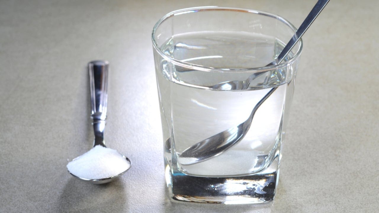 15 Surprising Ways Salt Can Keep You Alive in Emergencies 17 15 Surprising Ways Salt Can Keep You Alive in Emergencies - Salt water in a glass cup ss1720317700