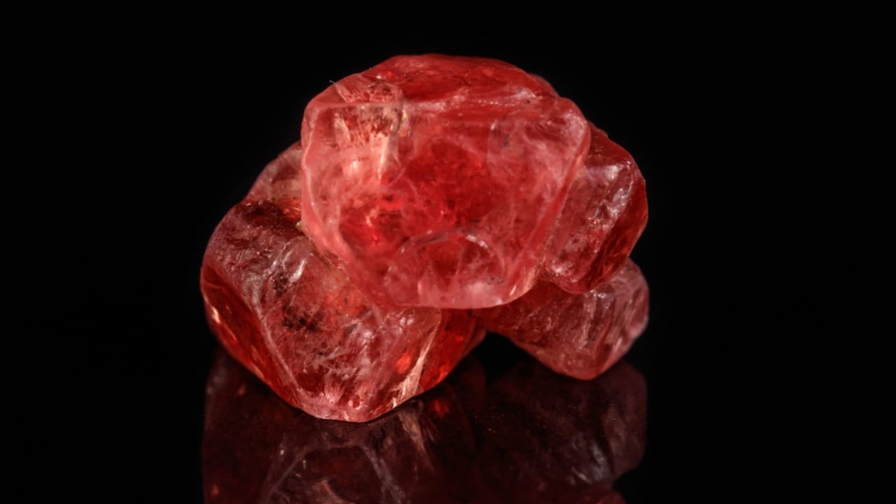 25 Most Popular Gemstones, Their Symbolism & Value 18 25 Most Popular Gemstones, Their Symbolism & Value - Spinel gemstone dp230052908