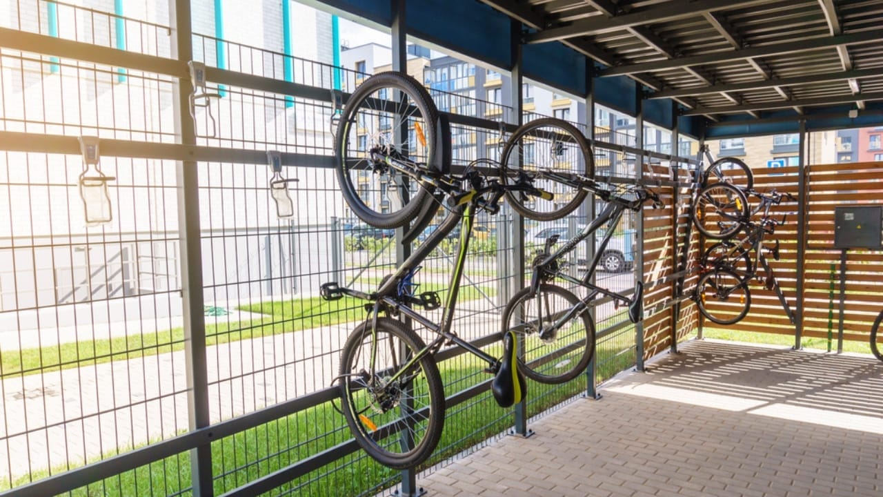 Maximize Your Garage Space with These 18 Simple DIY Organization Projects 5 Maximize Your Garage Space with These 18 Simple DIY Organization Projects - Vertical Bike Storage ss2005434497