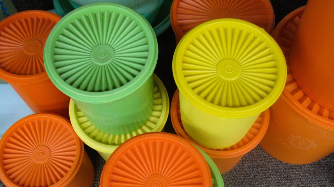 16 Vintage Kitchen Items Selling for Big Money Today 7 16 Vintage Kitchen Items Selling for Big Money Today - Vintage Tupperware ss1469486975