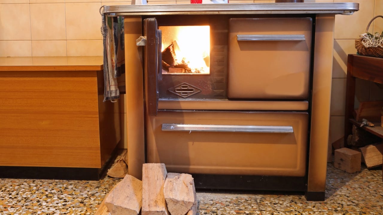 10 Must-Have Skills for an Off-Grid, Electricity-Free Lifestyle 5 10 Must-Have Skills for an Off-Grid, Electricity-Free Lifestyle - Wood Burning Cook Stove dp218249460