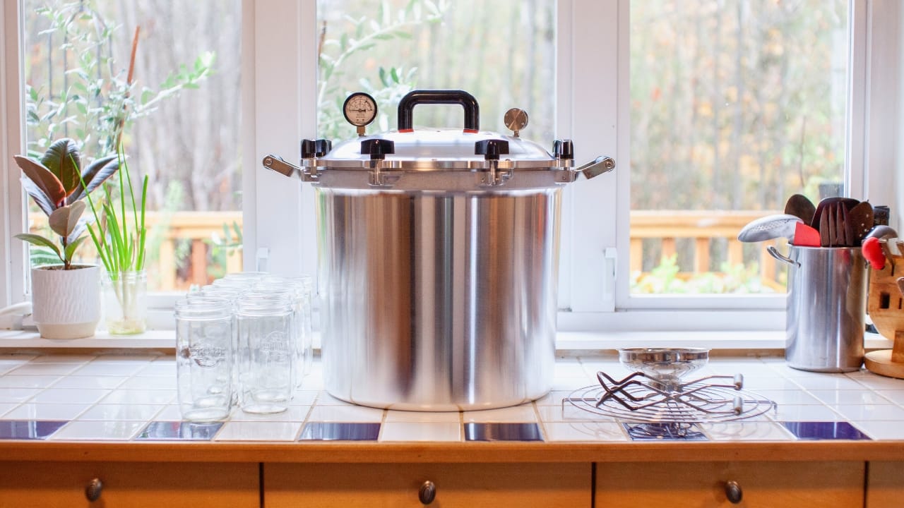 How to Can Carrots Like a Pro: Tips for Preserving & Saving Money 5 How to Can Carrots Like a Pro: Tips for Preserving & Saving Money - aluminum pressure canner to preserve food ss2396251873 degm