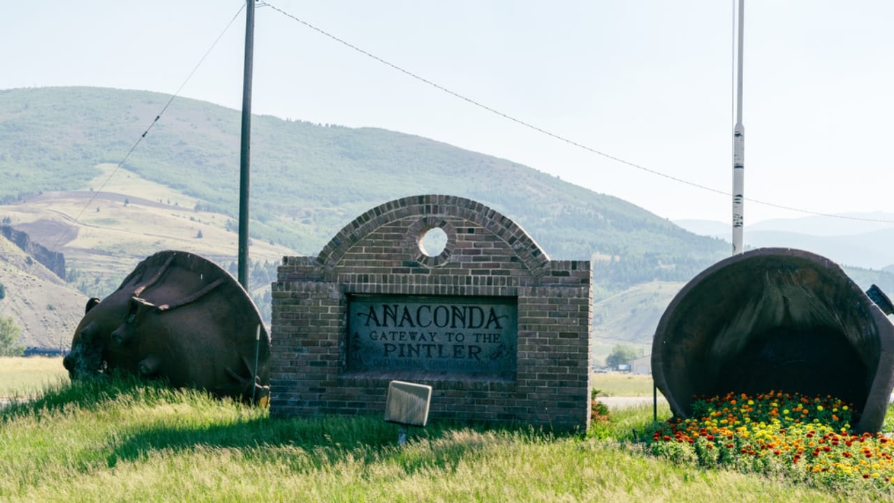Want Mountain Living on a Budget? These 12 Towns Deliver 3 Want Mountain Living on a Budget? These 12 Towns Deliver - anaconda montana ss2012835632