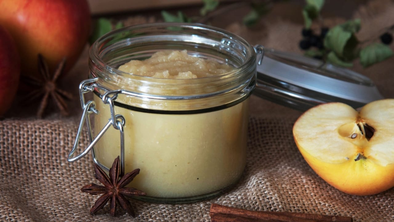 Water Bath Canning Made Easy: 20 Foods to Preserve for Long-Term Storage 16 Water Bath Canning Made Easy: 20 Foods to Preserve for Long-Term Storage - applesauce dp186910384