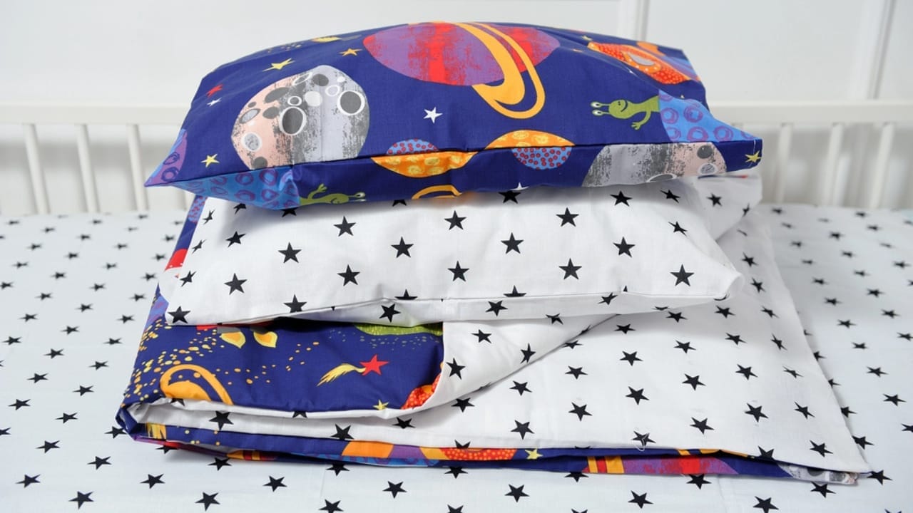 18 Laundry Pieces That Deserve More than Just a Quick Cold Wash - bed sheet and pillowcase dp324283268