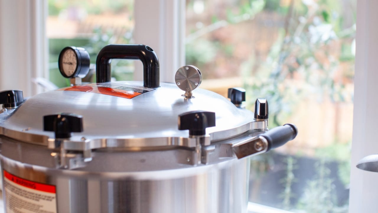 15 Canning Mistakes You Can’t Afford to Make - canning process dp690982802