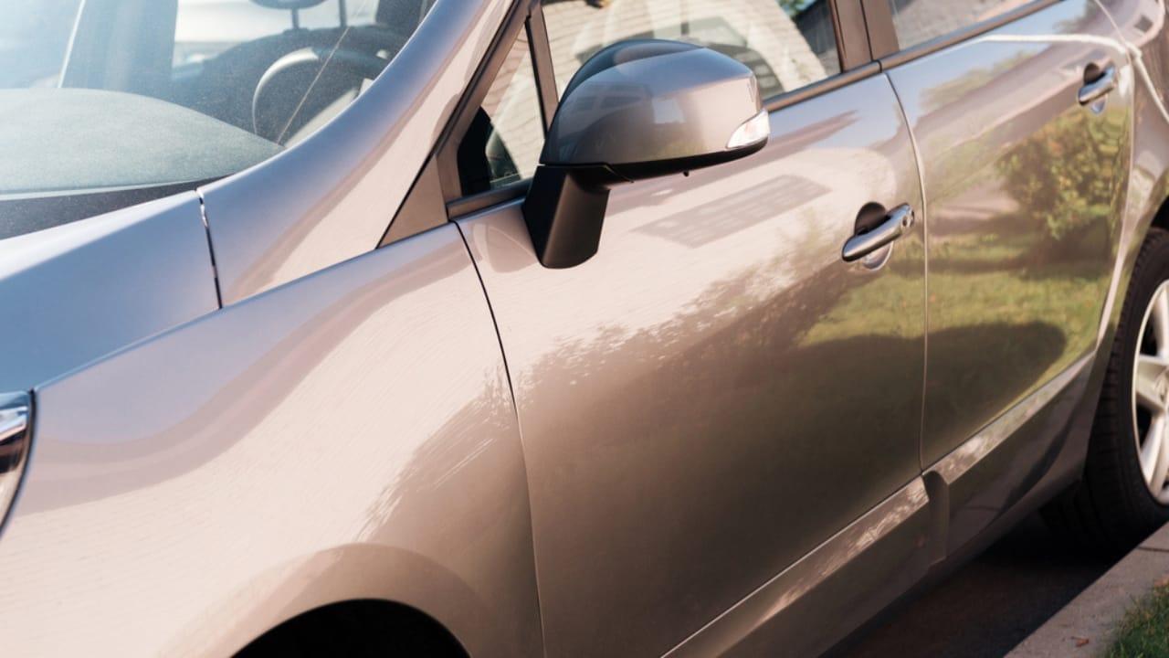 Think Twice: 15 Things You Shouldn’t Clean with Vinegar 16 Think Twice: 15 Things You Shouldn’t Clean with Vinegar - car body dp209882716