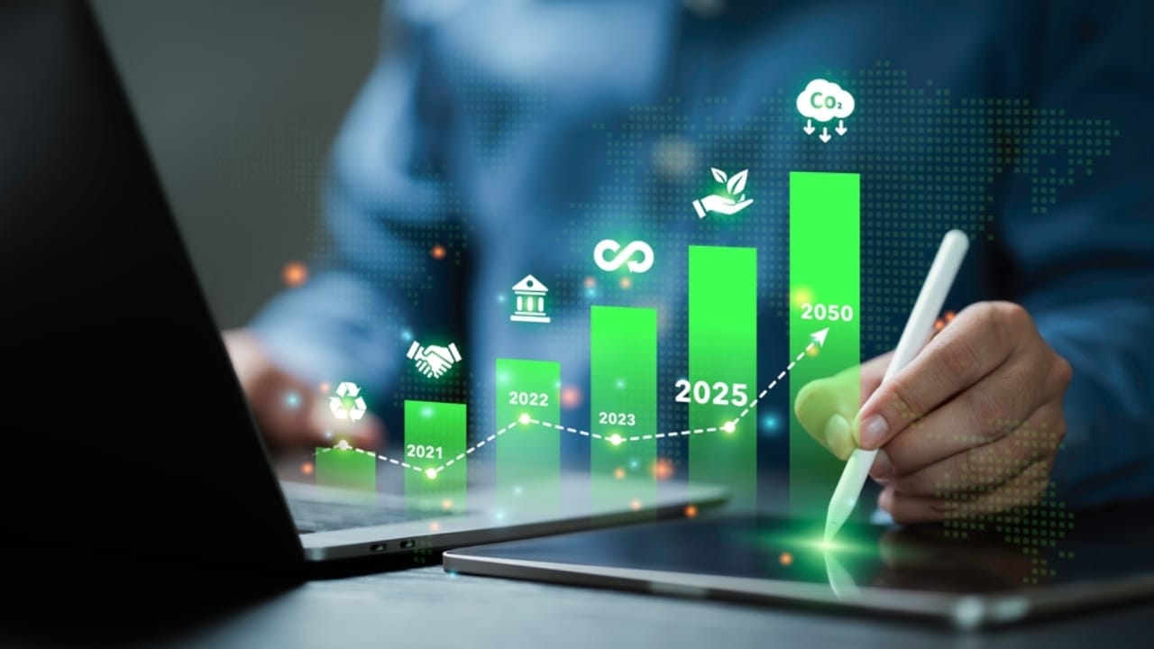 Climate Models Fall Short as Plants Absorb 31% More Carbon Than Expected 4 Climate Models Fall Short as Plants Absorb 31% More Carbon Than Expected - carbon ss2510035615