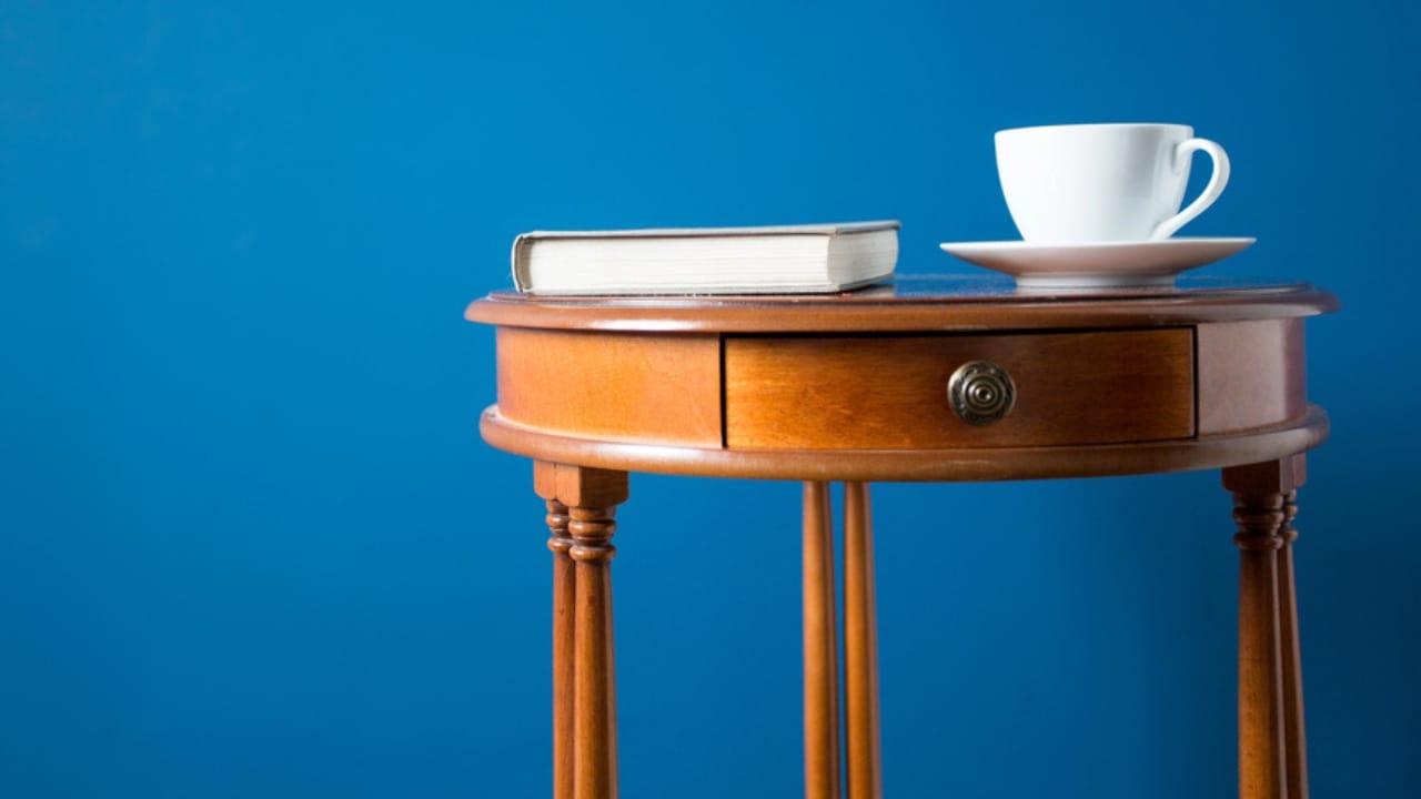 10 Key Home Details That Make Gilmorecore the Coziest Trend of the Season 7 10 Key Home Details That Make Gilmorecore the Coziest Trend of the Season - coffee table dp65213257