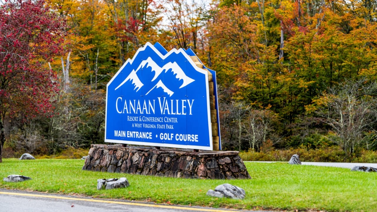 Want Mountain Living on a Budget? These 12 Towns Deliver 2 Want Mountain Living on a Budget? These 12 Towns Deliver - davis west virginia ss1844297503