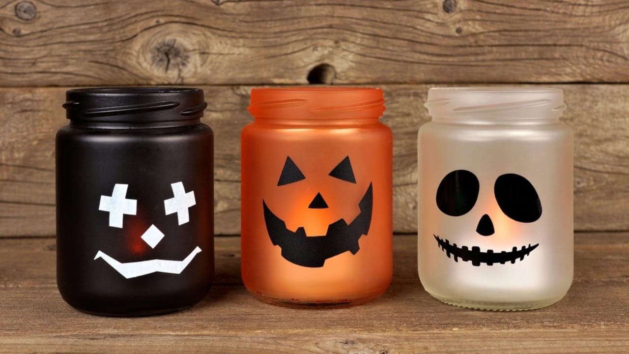 Fall Decor on a Budget: 18 Creative Ways to Keep Your Space Warm & Inviting 10 Fall Decor on a Budget: 18 Creative Ways to Keep Your Space Warm & Inviting - fall mason jar ss716819986