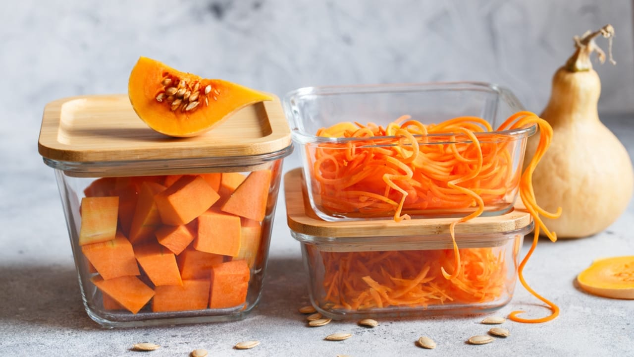 16 Vintage Kitchen Items Selling for Big Money Today 18 16 Vintage Kitchen Items Selling for Big Money Today -