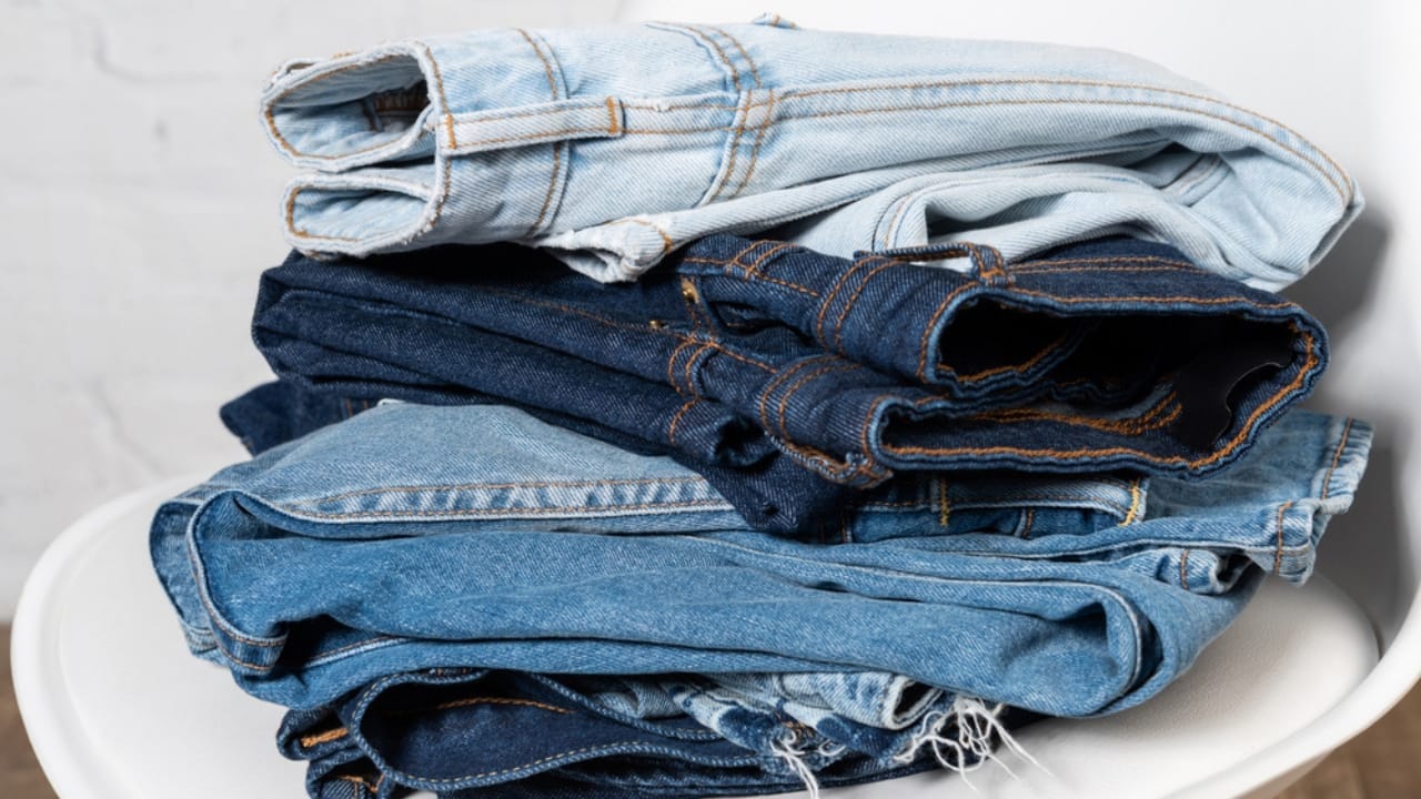 18 Laundry Pieces That Deserve More than Just a Quick Cold Wash 7 18 Laundry Pieces That Deserve More than Just a Quick Cold Wash - jeans denim dp441668224