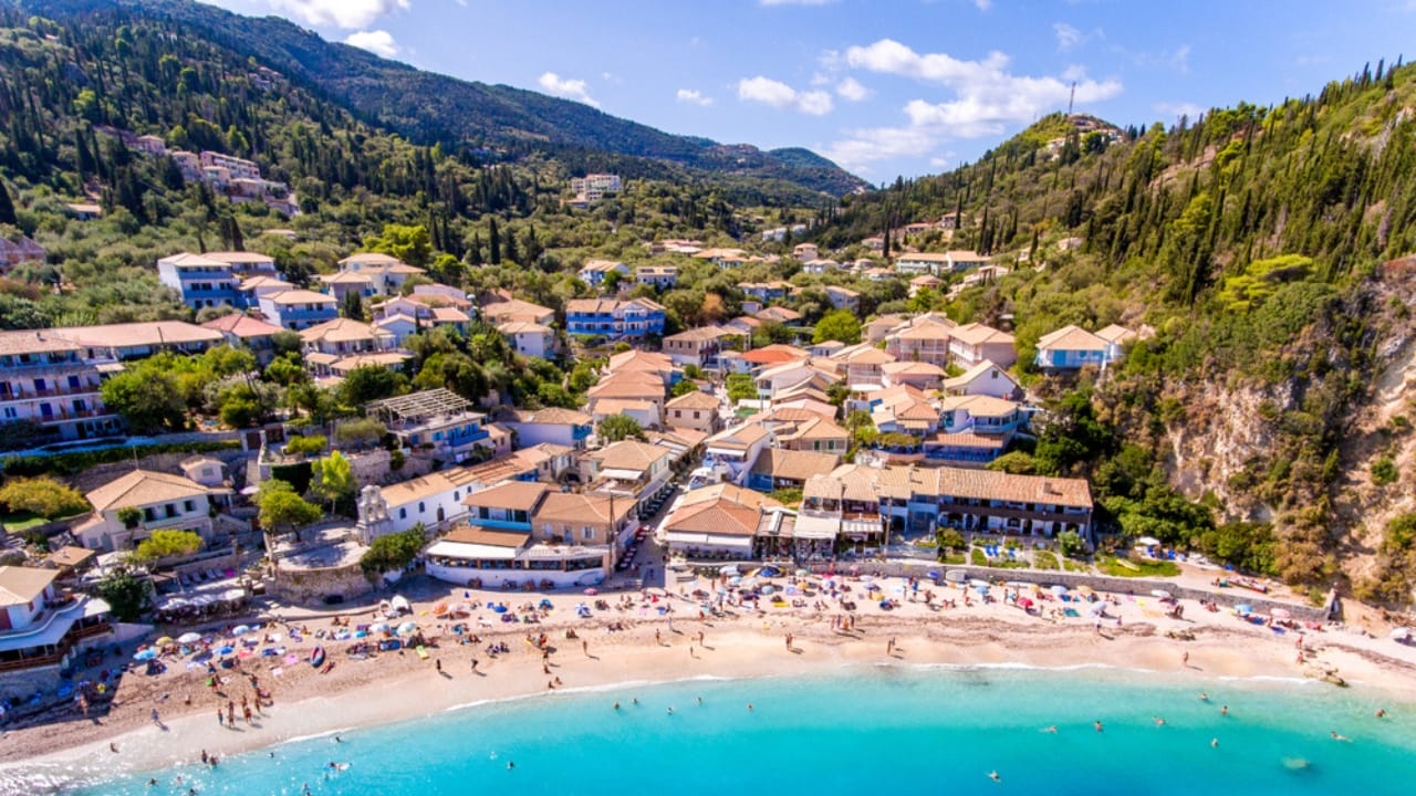 Avoid the Crowds in These 13 Charming Greek Cities 14 Avoid the Crowds in These 13 Charming Greek Cities - lefkas greece ss1017597301