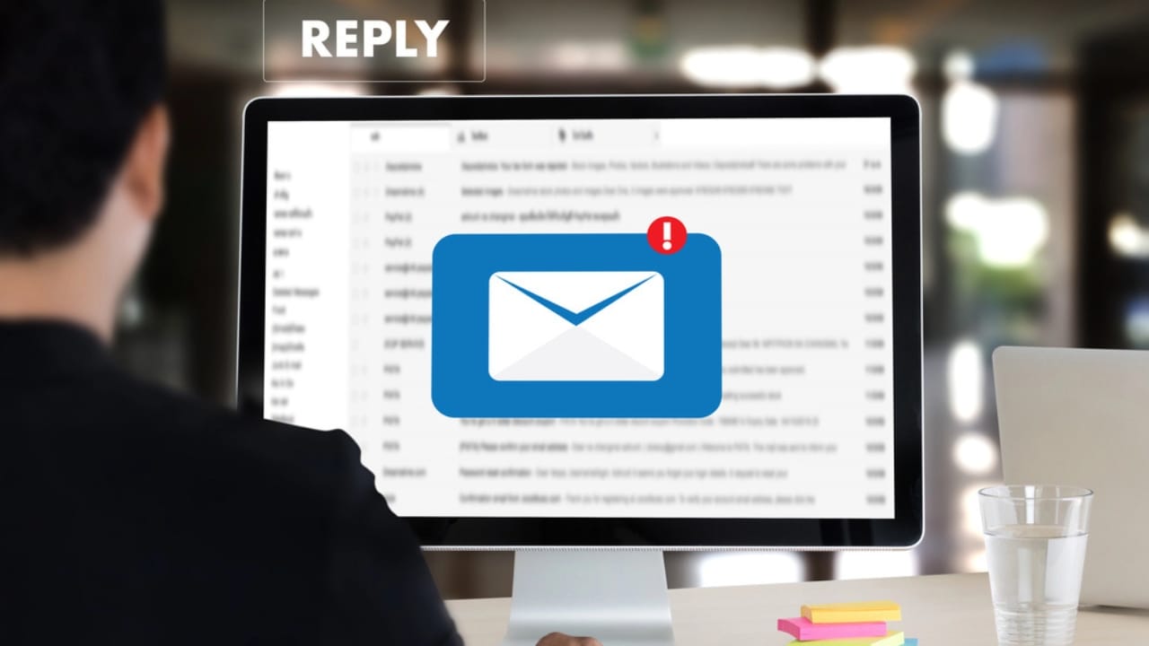 The Surprising Ways Clutter Hijacks Your Brain (and How to Take Back Control) 5 The Surprising Ways Clutter Hijacks Your Brain (and How to Take Back Control) - man email message computer dp188403576