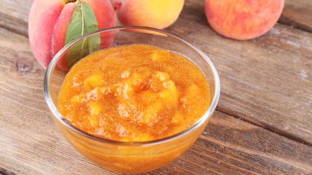 New to Canning... Start with These 25 Simple Recipes for Fresh Tastes Year-Round 14 New to Canning... Start with These 25 Simple Recipes for Fresh Tastes Year-Round - peach jam dp52099855