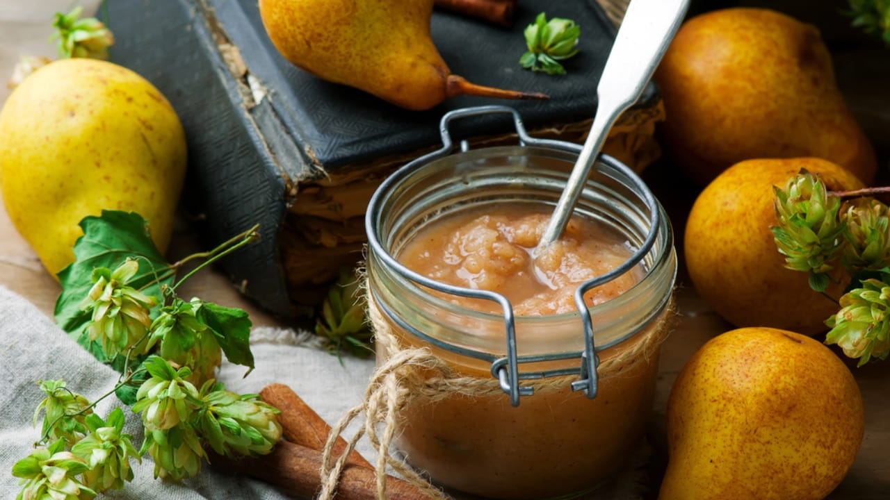 Water Bath Canning Made Easy: 20 Foods to Preserve for Long-Term Storage 22 Water Bath Canning Made Easy: 20 Foods to Preserve for Long-Term Storage - pear sauce dp167643106