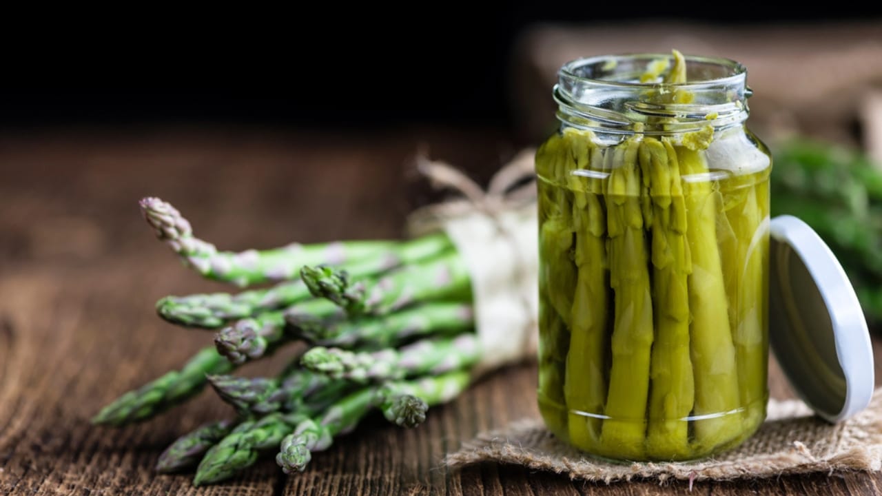 Water Bath Canning Made Easy: 20 Foods to Preserve for Long-Term Storage 21 Water Bath Canning Made Easy: 20 Foods to Preserve for Long-Term Storage - pickled asparagus dp105587924