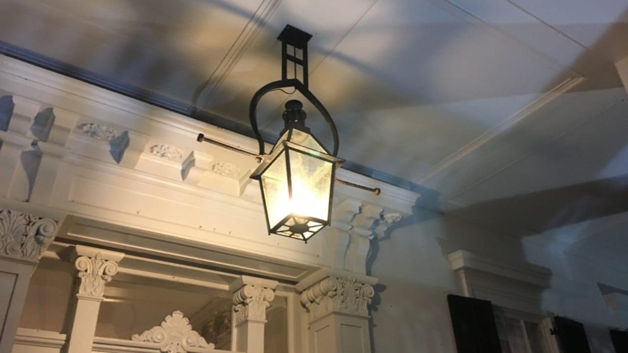 10 Reasons to Rethink Leaving Your Porch Light On Overnight - porch light ss1357524221