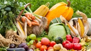 Turn Your Yard into a Thriving Oasis with These 15 Vegetable Garden Ideas 1 Turn Your Yard into a Thriving Oasis with These 15 Vegetable Garden Ideas - raw vegetables dp4049246