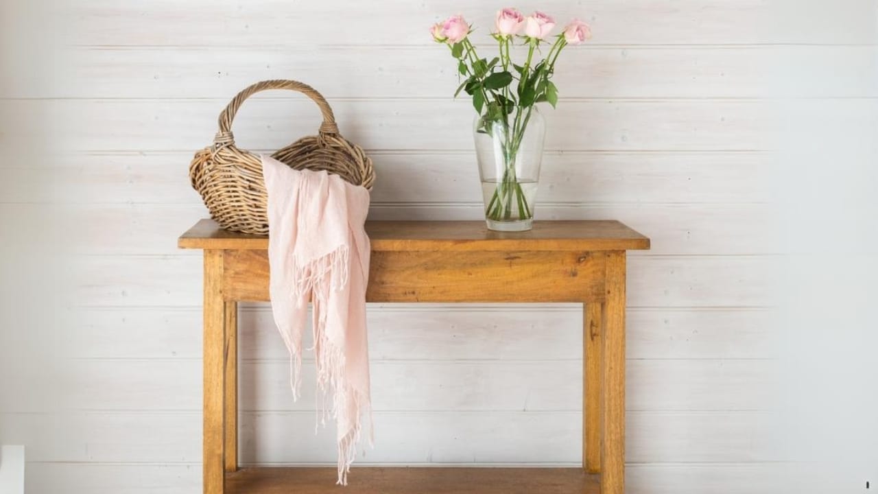 The “10-Year Rule” to Avoid Bad Decor Buys, Designer Says 8 The “10-Year Rule” to Avoid Bad Decor Buys, Designer Says - side table ss2357190285