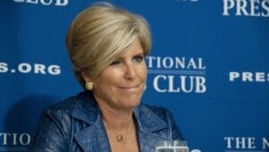 Suze Orman Shares the Top 12 Estate Planning Strategies Every American Should Know 1 Suze Orman Shares the Top 12 Estate Planning Strategies Every American Should Know - suze orman ss92729008