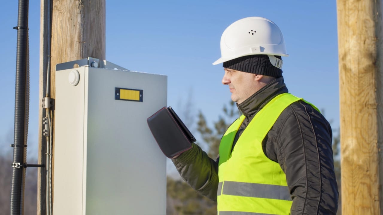 15 Electrician-Approved Ways to Improve Home Safety & Cut Energy Costs 7 15 Electrician-Approved Ways to Improve Home Safety & Cut Energy Costs - winter electrician dp40020463