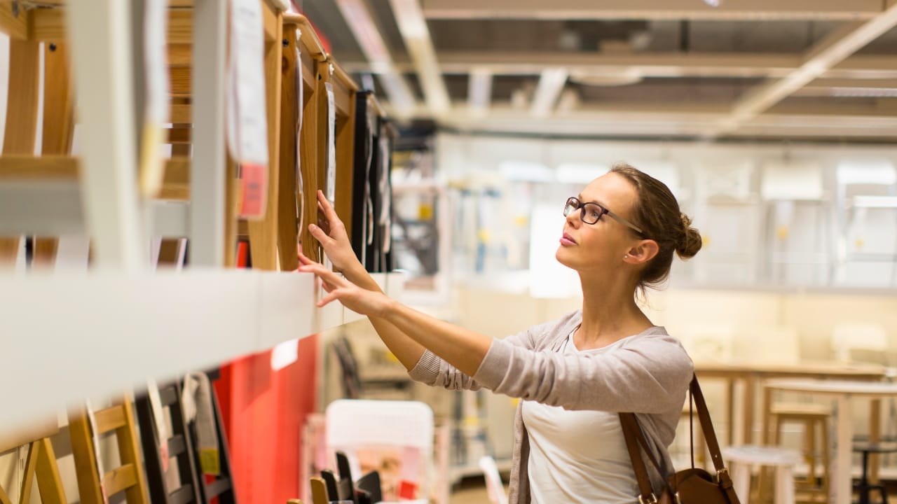 The “10-Year Rule” to Avoid Bad Decor Buys, Designer Says 3 The “10-Year Rule” to Avoid Bad Decor Buys, Designer Says - woman home decor shopping ss395871616 degm