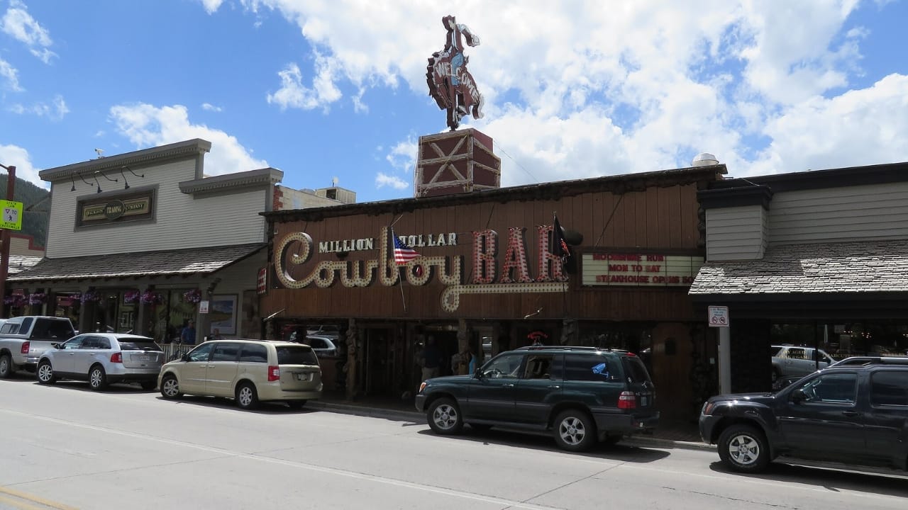 15 States That Embody the Spirit of Cowboys & the Old West - wyoming cowboy wc