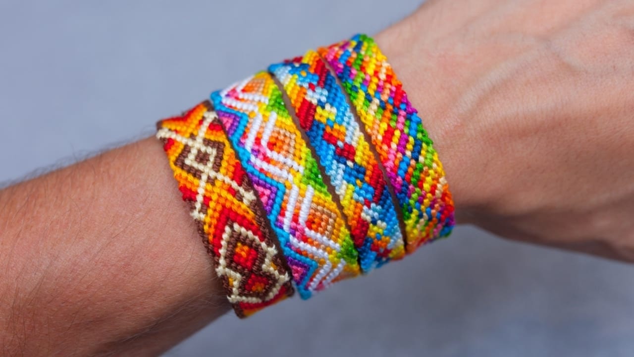 Don’t Toss That Yarn: 15 Creative Uses for Your Leftover Scraps 13 Don’t Toss That Yarn: 15 Creative Uses for Your Leftover Scraps - yarn friendship bracelet ss2230030645