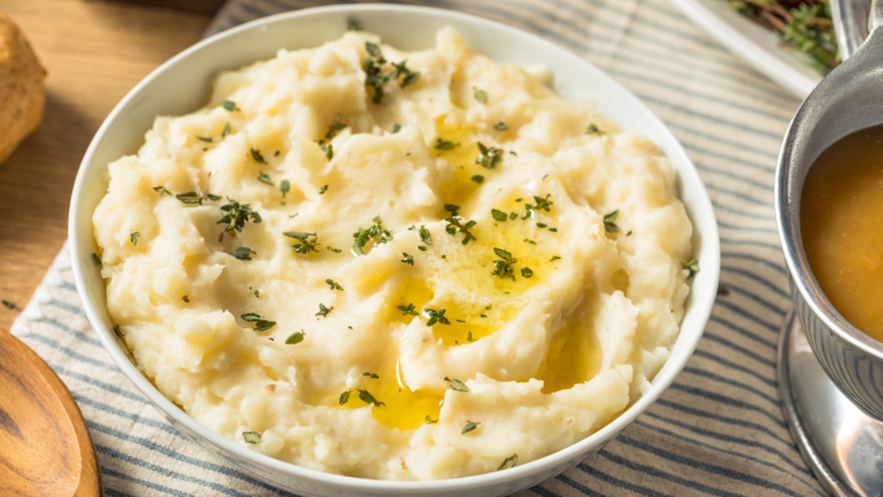 16 Modern Twists on Grandma's Classic Recipes You'll Love 3 16 Modern Twists on Grandma's Classic Recipes You'll Love - yogurt mashed potatoes dp619716516