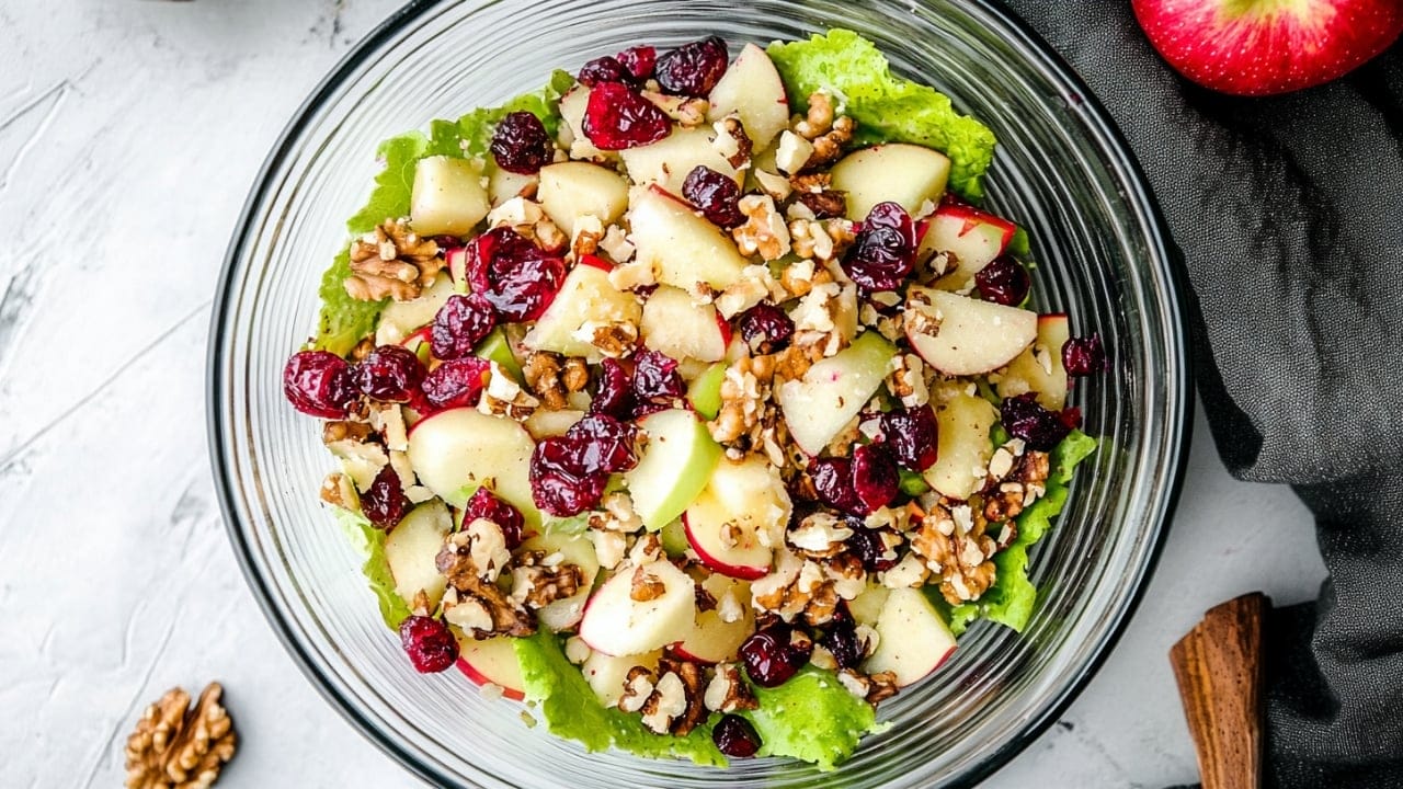 30 Healthy Dinner Recipes for Cozy Fall Nights 30 30 Healthy Dinner Recipes for Cozy Fall Nights - Apple Cranberry Walnut Salad