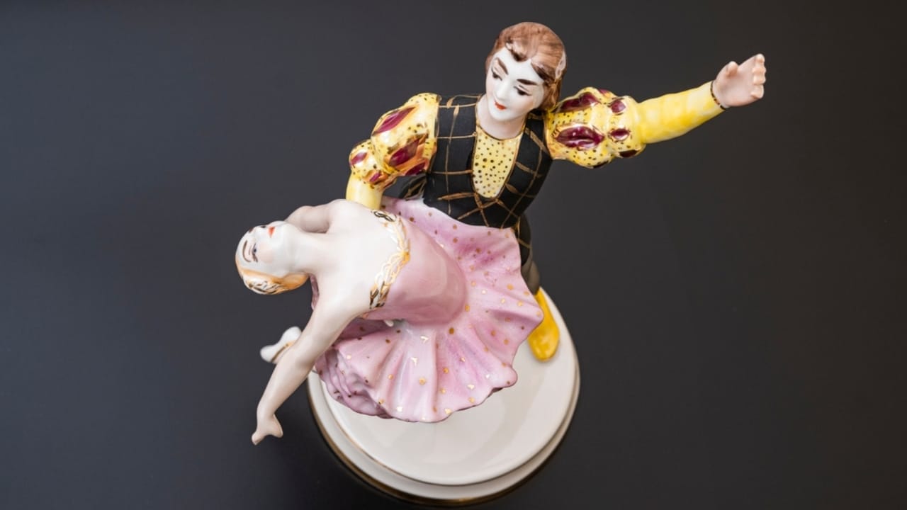 These 13 Rare Figurines Sold for Remarkable Prices 5 These 13 Rare Figurines Sold for Remarkable Prices - Dresden Lace Figurines ss2291664689 dnoh