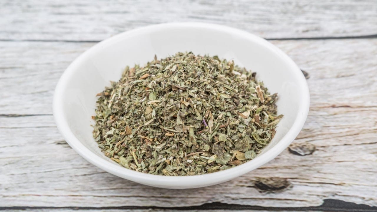 11 Herbs to Dry Now for Freshness That Lasts All Year - Dried Lemon Balm dp89175004 dnoh