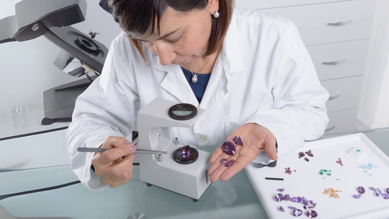 This Gemstone, Rarer Than Diamonds, Was Found by Accident 5 This Gemstone, Rarer Than Diamonds, Was Found by Accident - Gemologist laboratory studying gemstone ss497825377 adyh