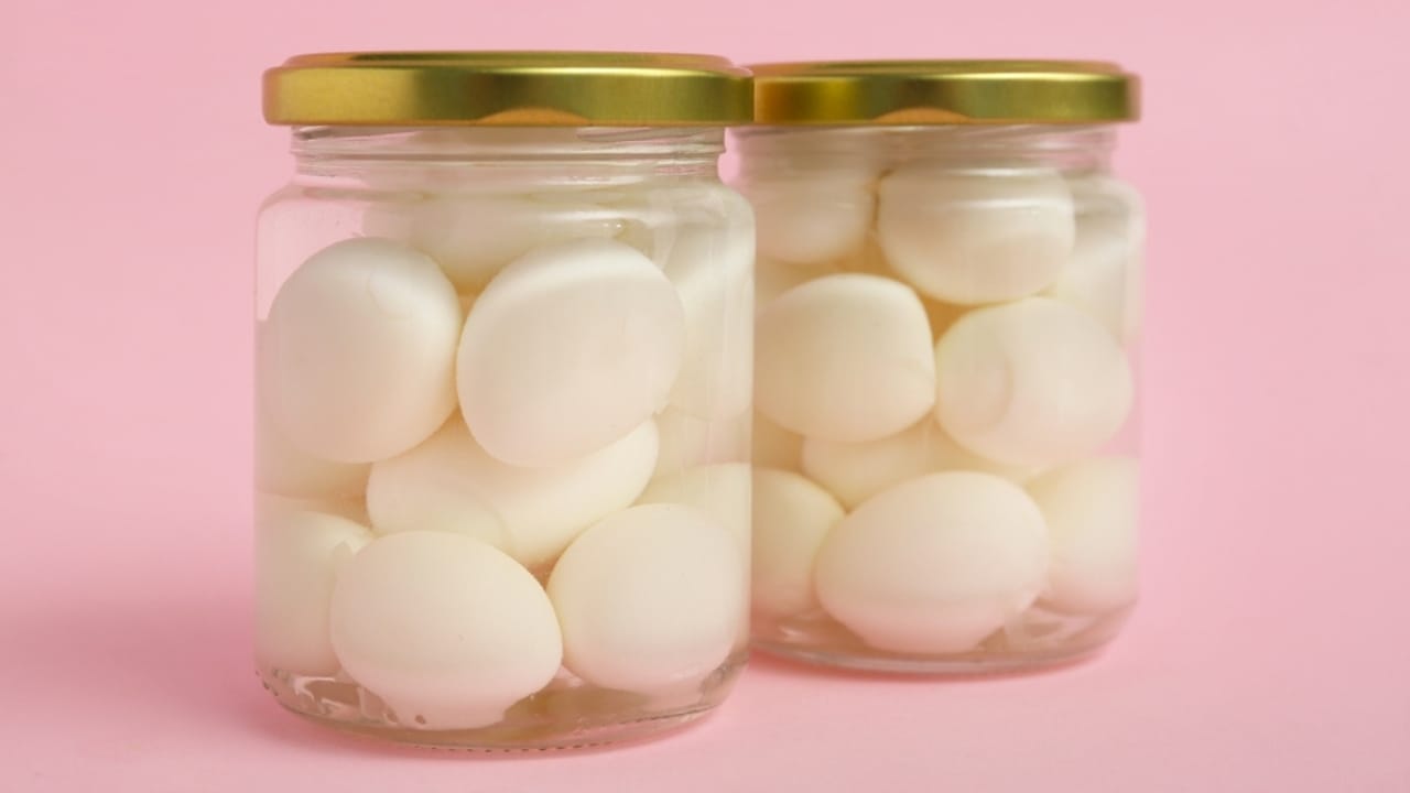 22 Egg Storage Hacks That Actually Work - Jars with fresh boiled quail eggs ss2527886525 dpdgm