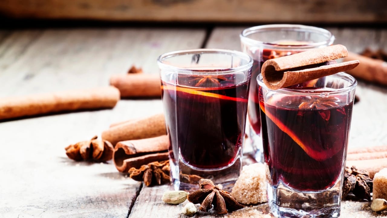 20 Fall Cocktails Full of Warm, Cozy Flavors 8 20 Fall Cocktails Full of Warm, Cozy Flavors - Mulled Wine dp109787362 dnoh