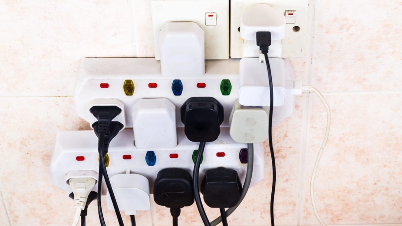 12 Electrical Code Violations That Put Your Home at Risk 2 12 Electrical Code Violations That Put Your Home at Risk - Overloading Circuits dp85998848 dnoh