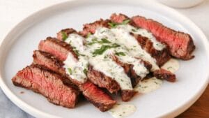 Pan-Seared Skirt Steak Recipe: A Bold Carnivore Favorite 1 Pan-Seared Skirt Steak Recipe: A Bold Carnivore Favorite - Pan Seared Skirt Steak