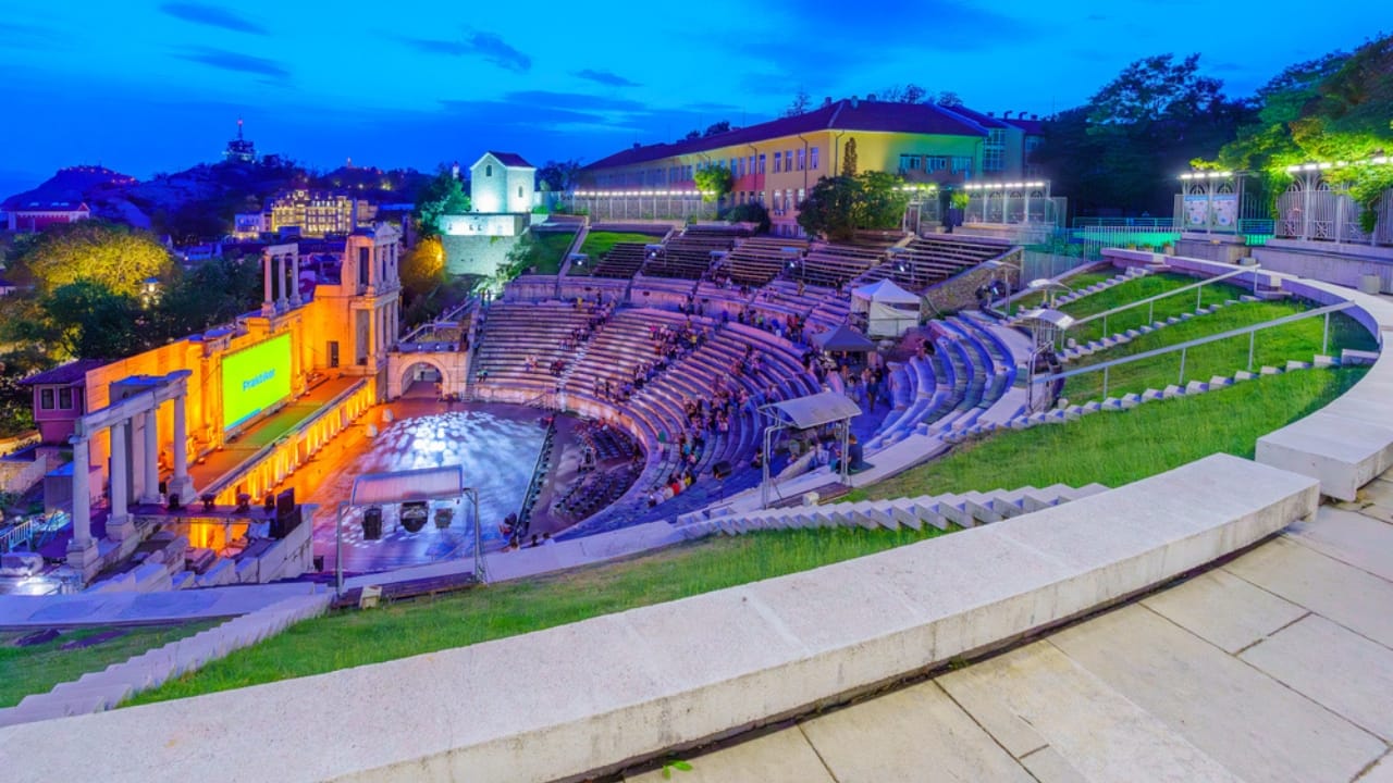 10 Oldest Cities That Survived the Fall of Empires 8 10 Oldest Cities That Survived the Fall of Empires - Plovdiv Europes Oldest Survivor dp688805902 dnoh