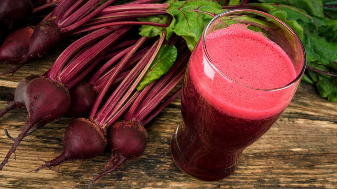 Beetroot Ranked Among Top Antioxidant Vegetables: Here’s Why 10 Beetroot Ranked Among Top Antioxidant Vegetables: Here’s Why - Smoothie from organic beetroots dp279102950 dnoh