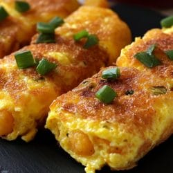 Crispy Tater Tot Omelet Bites: Easy, Customizable & Freezable 5 Crispy Tater Tot Omelet Bites: Easy, Customizable & Freezable - Tater Tot Omelets