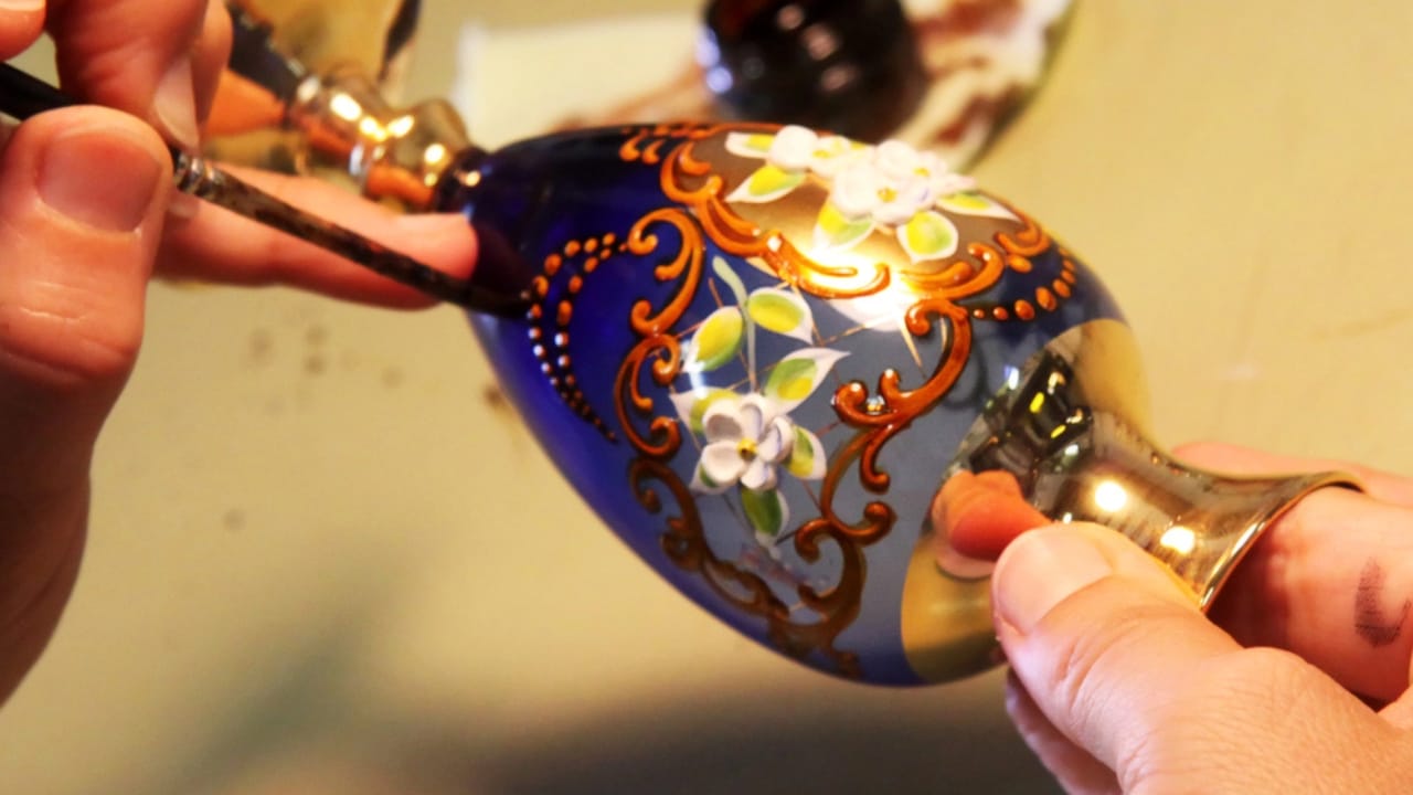 15 Antiques Expected to Skyrocket in 2025’s Market 3 15 Antiques Expected to Skyrocket in 2025’s Market - Venetian Glass dp2219196 dnoh