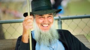 13 Amish Money-Saving Habits to Cut Your Household Costs 1 13 Amish Money-Saving Habits to Cut Your Household Costs - amish man ss2474881431 degm